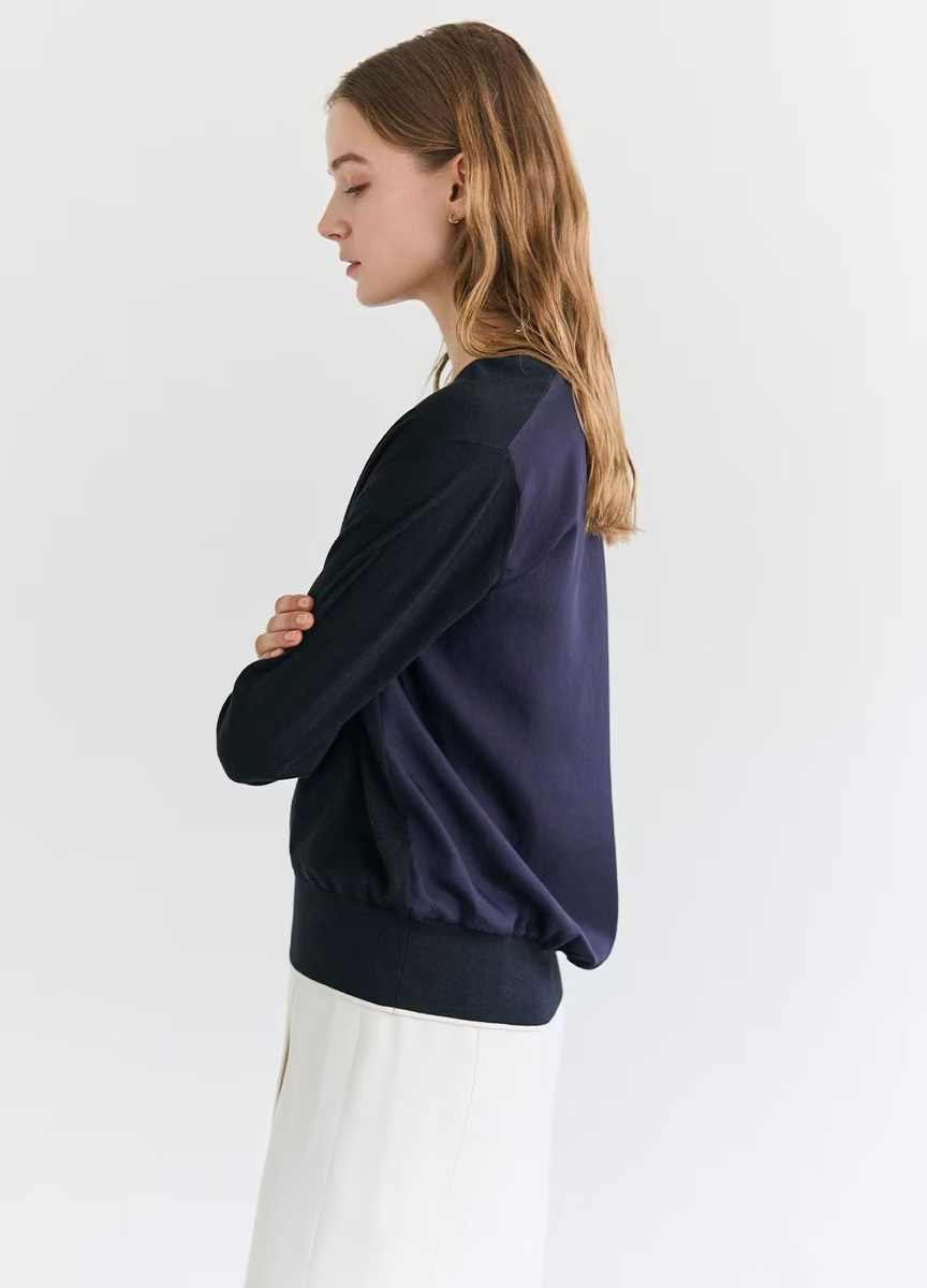 親膚配條針織衫